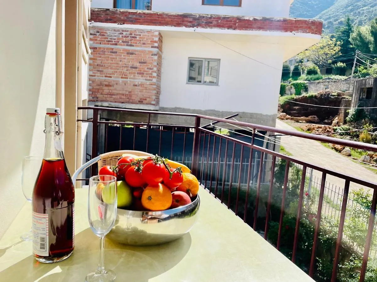 Apartment Jico Travel - Villa Bani Vlorë